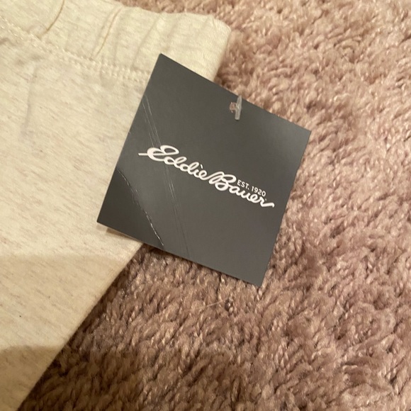 Eddie Bauer heather oatmeal colored leggings - Picture 3 of 4